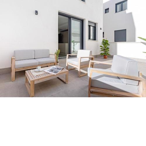 Minty Stay - San Julian Terrace