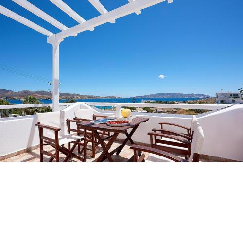 Mirabeli Apartments & Suites