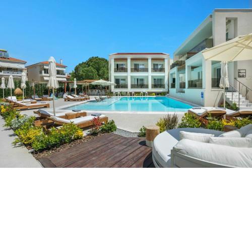 Mirablue Luxury Residences
