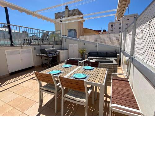 Mirella - Penthouse apartment with privat pool and terrace
