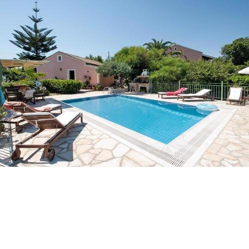 Mistral Maistro Cottage