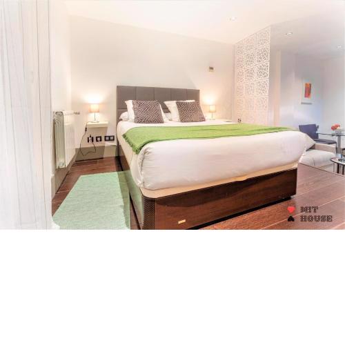 MIT House Cibeles Studio en Madrid