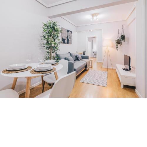 Mizar Apartment by People Rentals