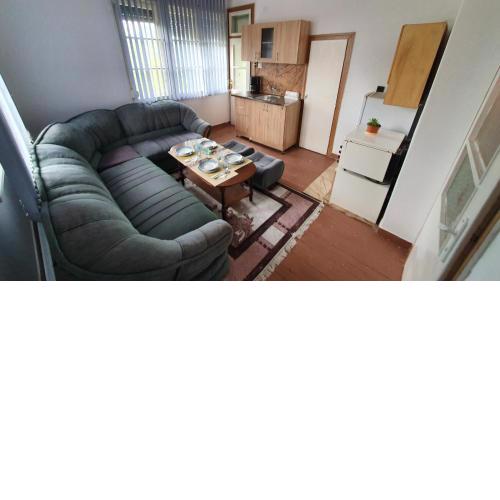 MK Apartment
