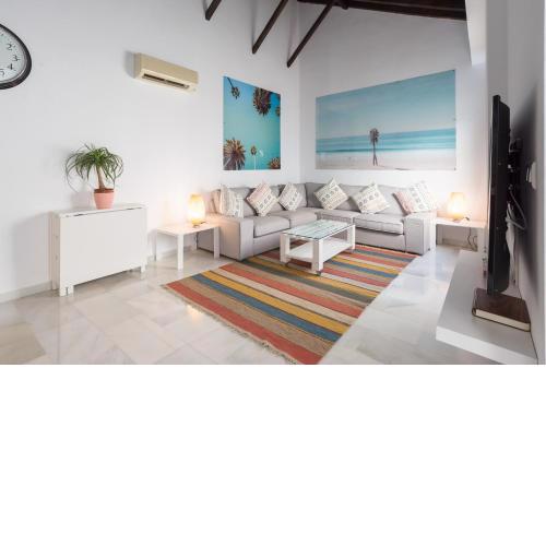 ML3C-Marble Penthouse-Prime location-High Ceilings