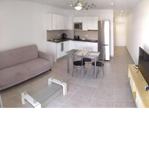 Modern 1 bed Apartment Cristianos