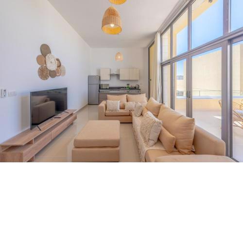 Modern 2-Bedroom Penthouse G-Cribs Pool view