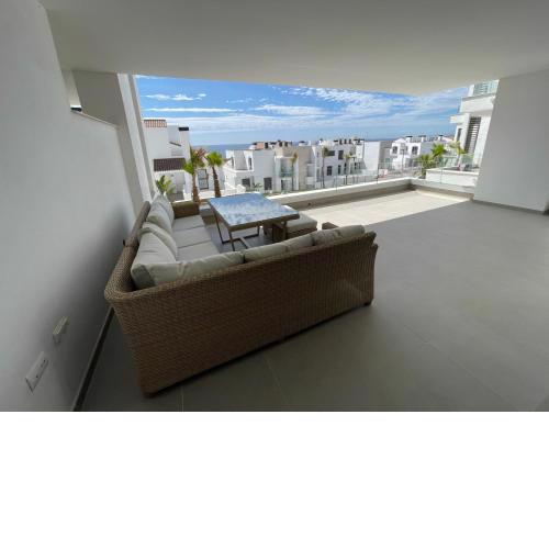 Modern 2 beds apartment in Alcaidesa