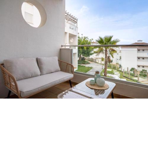 Modern 3 bedroom with pool Manilva