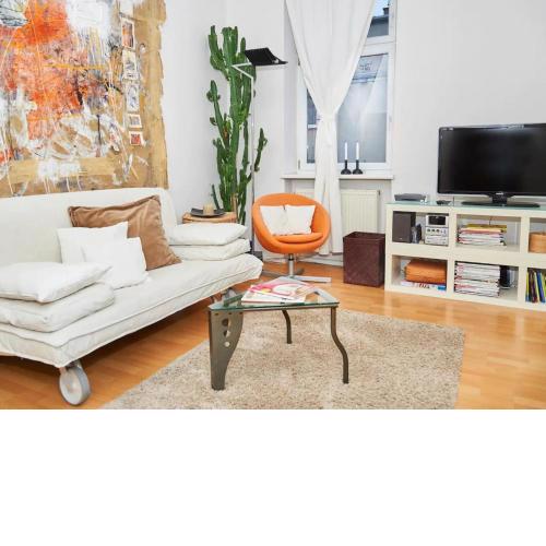 Modern and Spacious Apartment in Multicultural Brunnenmarkt District