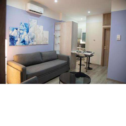 Modern Apartment Downtown Athens