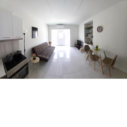 Modern Apartment in the Center of Heraklion A