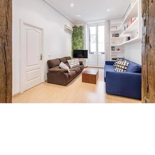 Modern apartment near Madrid Gran Via