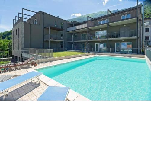 Modern Apartments Lake View with Pool