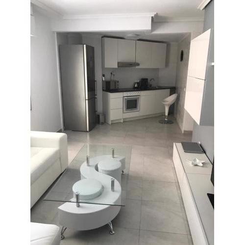 Modern Beach Apartment