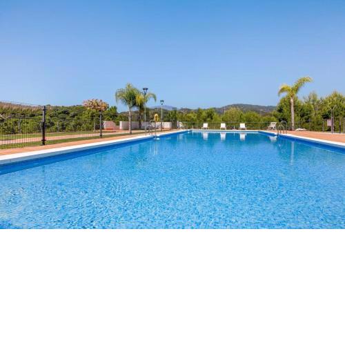 Modern & bright 2-Bed Apartment huge terrace