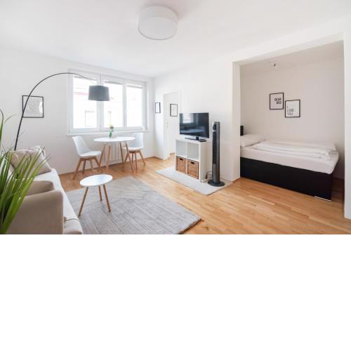 Modern, bright Studio -close to the center in a quiet area