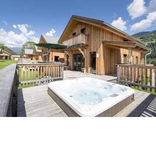 Modern Chalet in Sankt Georgen ob Murau with outdoor jacuzzi