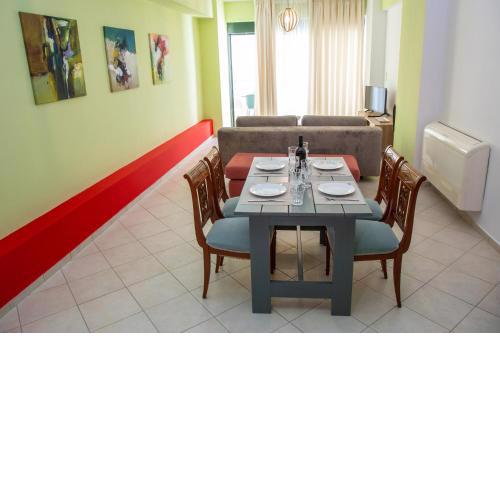 Modern City Centre Apartment