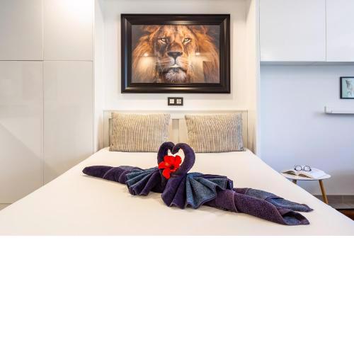 Modern & Elegant Loft