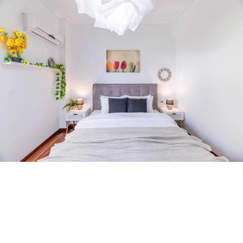 Modern Escape Near Riviera & Niarchos Foundation!