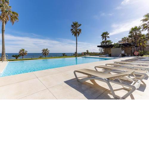 Modern frontline beach - Estepona