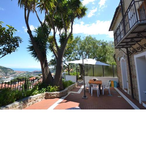 Modern Holiday Home with Sea View in Ventimiglia
