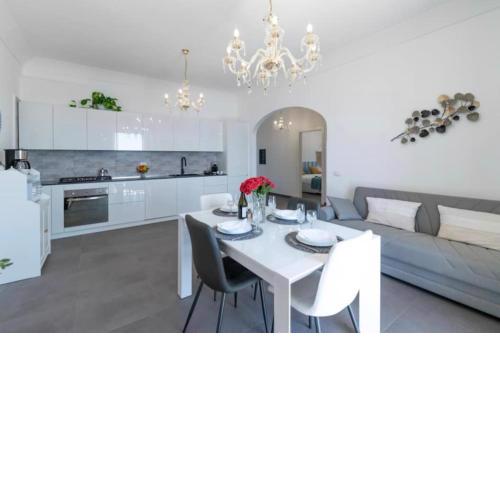 Modern home with excellent view Praiano, Campania, Italia
