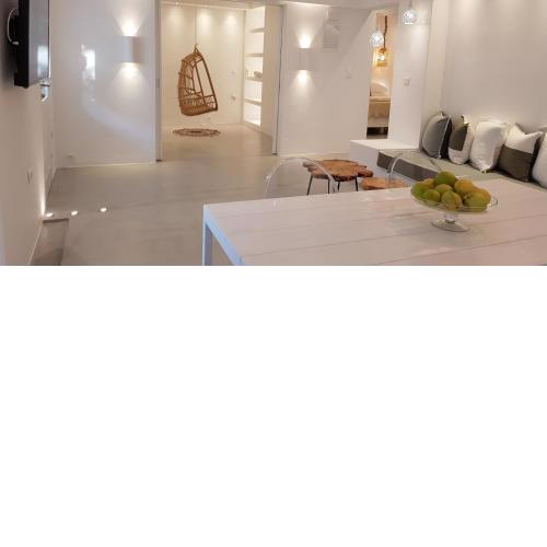 Modern House near Parikia with 3 bedrooms & 2 bath