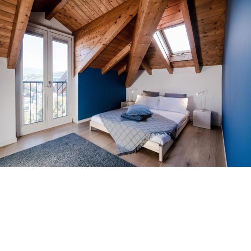 Modern Luxury Attic - byMyHomeInComo