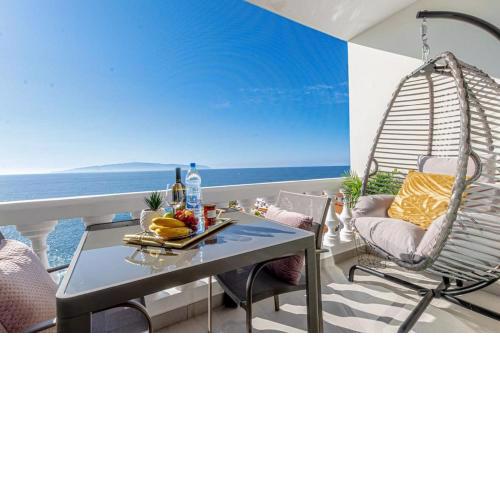 Modern Oceanview Apt by Dream Homes Tenerife