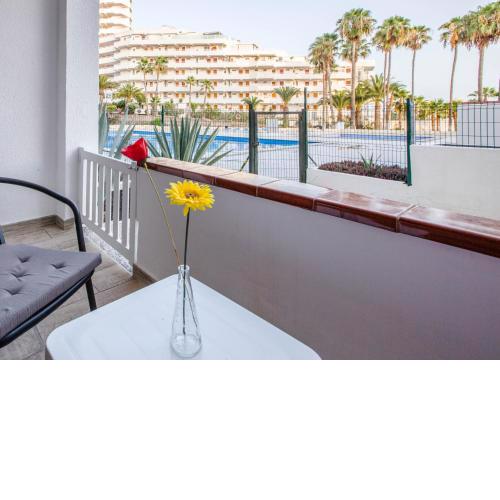 Modern one bedroom apartment near the beach in Playa Las Americas
