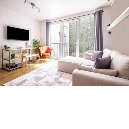 Modern Residence Apartment in Gokturk Eyupsultan