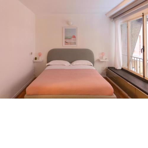Modern Studio Apartment In Front Of Ponte Vecchio