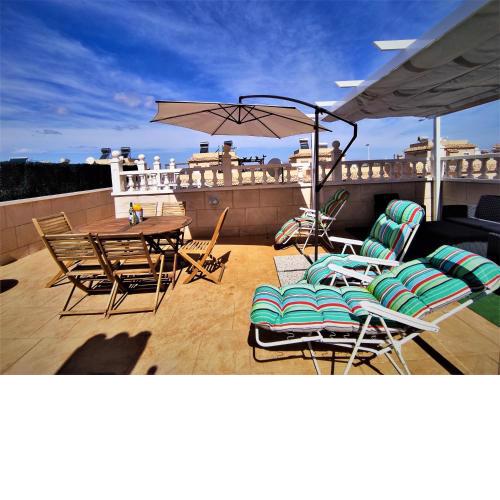 Modern townhouse with BBQ & terrace - Gran Alacant