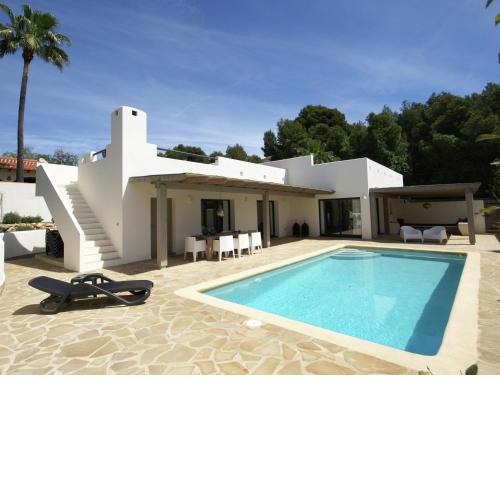 Modern villa in Benissa with private pool