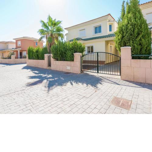 Modern Villa in Murcia with Swimming Pool