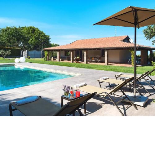 Modern Villa in Trecastagni with Pool