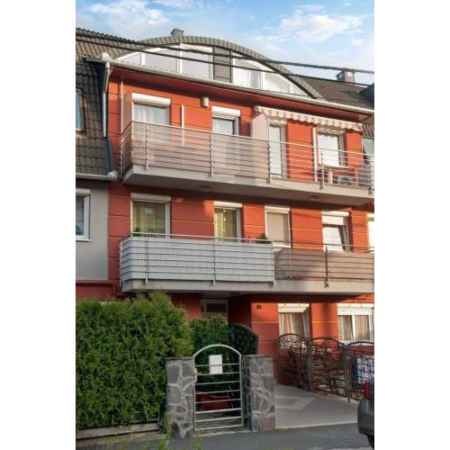 Moderne Ferienwohnung Familienidylle mit Klimaanlage, Parkplatz, Balkon für 4 Personen