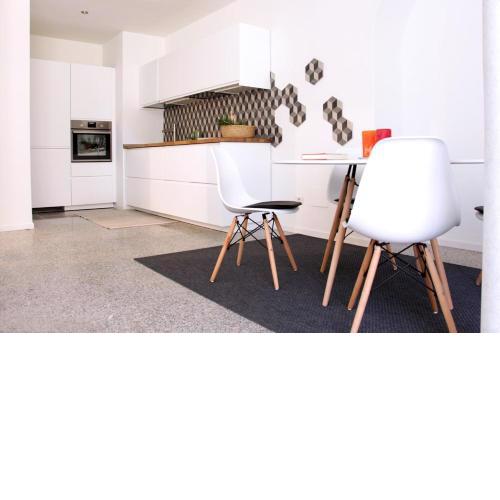 Moderno Loft a due passi dal lago