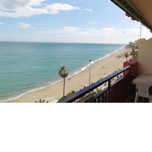 Mode's beachfront
