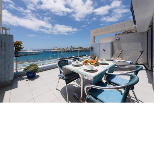 Mogan Beachfront | CarmitAtHome