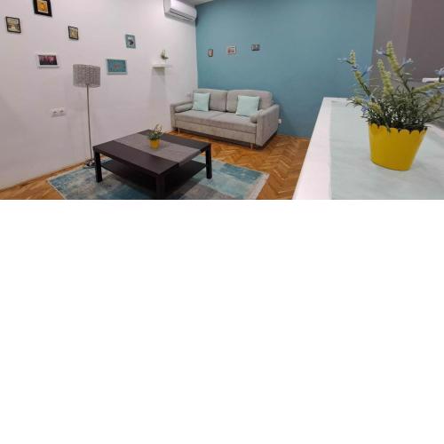 Mojito Apartment in the Party District