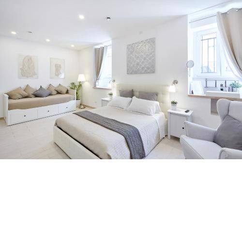 Moma Luxury Vatican Apartment by Varental