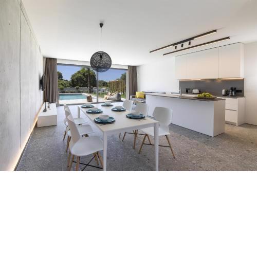 Momentum Villas