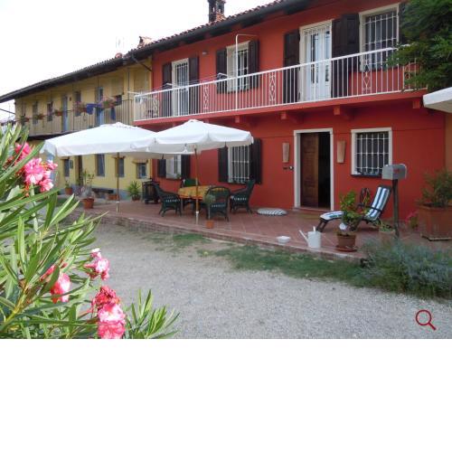 Mompellini - Ferienhaus im Piemont
