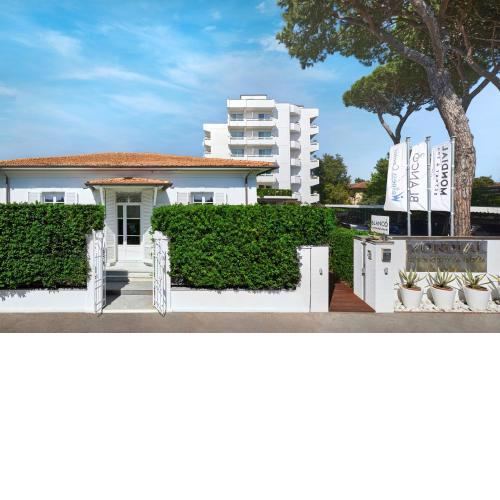 Mondial Resort & Spa