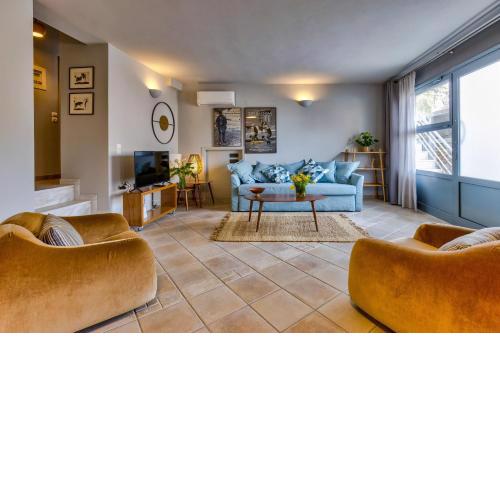Monemvasia Modern flat