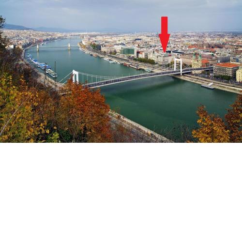 Monolit Budapest Center Guesthouse