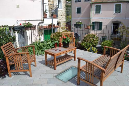 Monolocale con giardino e parcheggio privato CITRA zero zero ottanta trentuno LT 0281